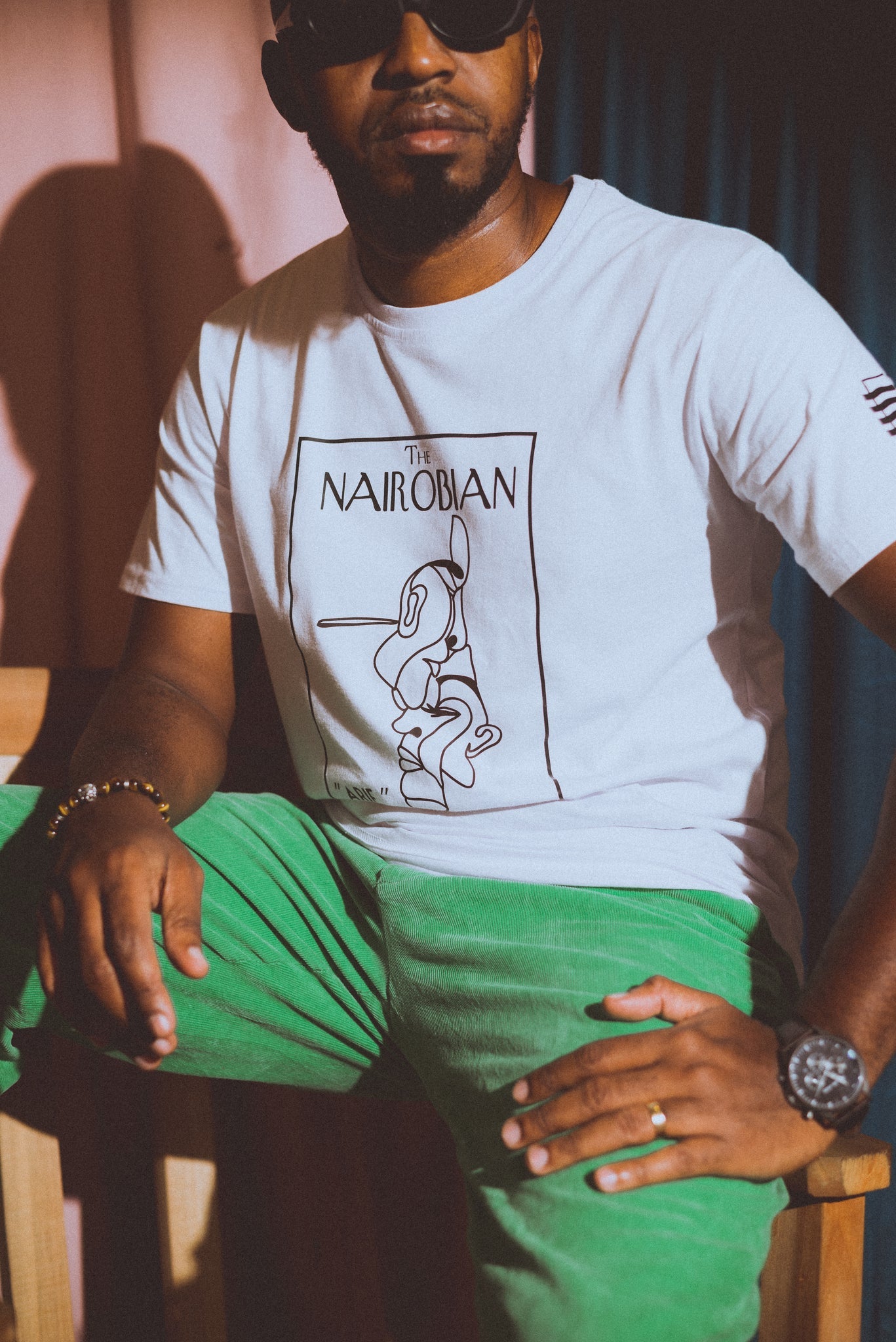 <transcy>Le t-shirt The Nairobian Ishara</transcy>
